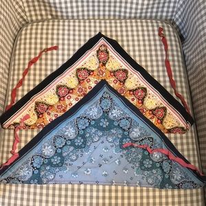 Women’s paisley bandanas
